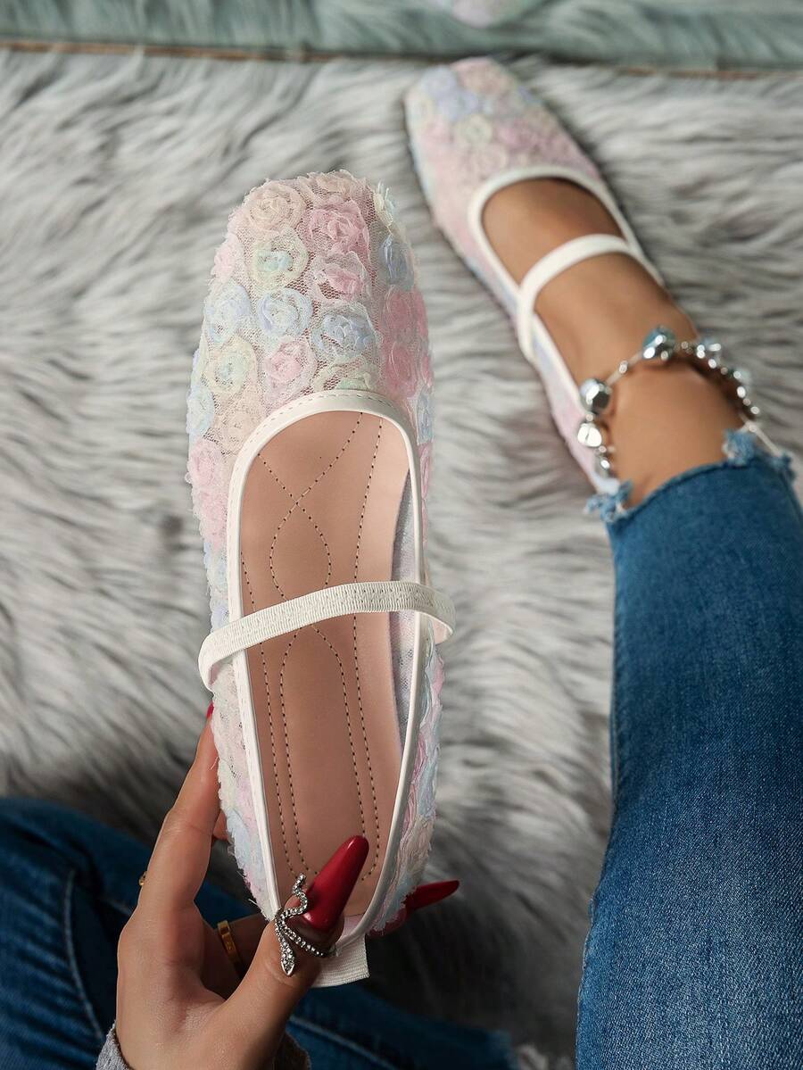 2025年秋季大码女式方头蕾丝拼接玫瑰户外休闲派对透气镂空平底乐福鞋，百搭，芭蕾平底鞋，玛丽珍鞋 - 漸層彩色 - 查看 1