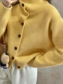 Women's Retro Style Loose Knit Cardigan For Autumn/Winter - Pear Yellow - View 4