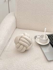 1 件纯色多功能人造毛皮，手工编织三股球装饰枕头，沙发茶几装饰，卧室床头装饰枕头，米色