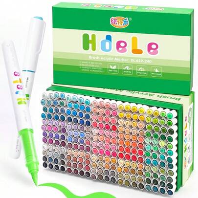 I nuovi marcatori per pittura acrilica di Guangna, lanciati online per la prima volta, sono stati potenziati. L'inchiostro è più denso e scorre in modo fluido. La classificazione dei colori è completa. Sono adatti per l'artigianato e le forniture d'arte. Possono essere utilizzati su plastica, vetro, metallo, bambù, tela, pietra, ceramica e tessuti, nonché per scopi di pittura artistica professionale. Sono adatti anche come regalo. Ottimi per il ritorno a scuola.