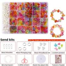 1 set de kit de fabrication de bracelets à perles colorées, kit de fabrication de bijoux de colliers adorables avec perles en forme de coquillage, cœur, fleur, papillon, 24 grilles, jouets de perçage pour enfants pour la correction de l'amblyopie, cadeau de Noël/Nouvel An/anniversaire