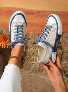 1 Pair Women's Fashionable Contrast Color Retro Oxford Shoes, 2025 Early Spring/Summer/Autumn New Lace-Up, Flat Comfortable Casual Versatile Shoes, Suitable For Outdoor Activities, Match With Any Outfit