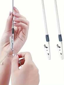 1pc Hand Chain Bracelet Clasp Holder, Bracelet Accessory Wearing Assist Tool, Multi-Functional Bracelet Clip, Easy To Wear Without Help, Compact And Convenient, Bracelet Wearing Tool