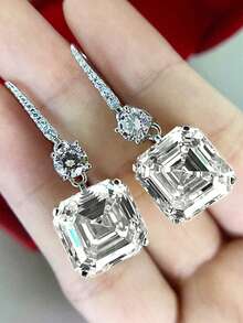 一对优雅的黄色立方氧化锆水滴耳环，适合作为情人节礼物送给女性。 - 銀色 - 查看 2