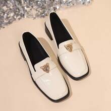 女士时尚百搭正式休闲乐福鞋