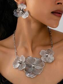 3pcs/Set Fashionable Exquisite Elegant Flower Pendant Necklace & Earrings Set, Suitable For Women's Evening Parties, Gatherings, Holidays And Vacations Valentines,Mom,Mother,Mother's Day,Gift - Yellow Gold - View 2