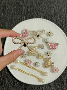 18pcs Elegant Faux Pearl, Bow & Glitter Bear Shoe Clips, ABS Glitter Pink Bow DIY Decorations, Versatile Accessories For Women's Sandals, Slippers, Beach Bags, Great Gift For Mother's Day And Holiday Parties