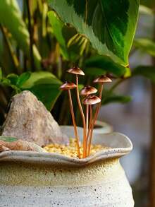 1/2/4pcs Enchanting Metal Mushroom Statues - Perfect For Bonsai, Potted Plants And Outdoor Garden Decor | Ideal Thanksgiving Gift - Metal Mushroom - View 7