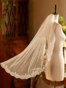 1件浪漫蕾丝贴花镶边闪亮新娘头纱，单层，带梳子，指尖长度短款头纱，婚礼配饰，情人节配饰 - 彩色 - 查看 3