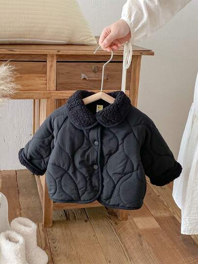 1件男婴黑色高领休闲舒适长袖开衫外套，冬季