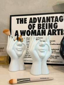 1pc Creative Facial Styling Art Storage Container, Multifunctional Desktop Storage For Office Supplies, Pen Holder, Makeup Brush Holder, Decoration.