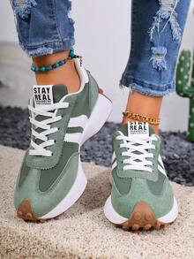 1 Pair Women's Casual Sports Shoes, Patchwork Fabric Thick Sole Retro Sneakers, New Spring/Autumn Casual Sneakers, Classic Black Pointed Toe Lace-Up Outdoor Shoes, Suitable For Students, Office Workers, Walking, Running And Other Occasions, Holidays, Parties, Vacations