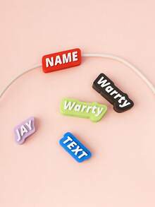 1 pezzo Protezione cavo personalizzata, testo con nome personalizzato, etichetta per caricabatterie 3D compatibile con iPhone, adatta per viaggio, scrivania o uso in ufficio - regalo unico con nome per compleanno, San Valentino, Festa della Mamma, Festa del Papà, anniversario, Natale, bomboniere, regalo per lei o lui - Multicolore - Visualizzare 4