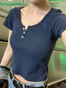 Y2K风格性感修身纯色圆领短袖T恤，适合女性穿着，可用于返校、海滩旅行和休闲场合。 - 藏蓝色 - 查看 8