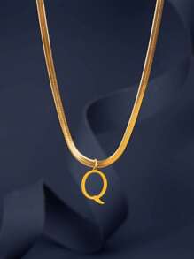 1pc European & American Fashion 26 Letter Pendant Blade Chain Necklace, 18K Gold Plated Stainless Steel, Non-Fading, Suitable For Women Everyday & Holiday Wear