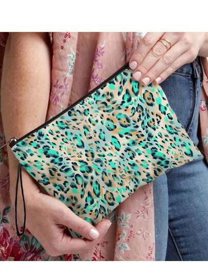 Bolsa de maquillaje con estampado de leopardo verde, bolsa de cosméticos de moda para mujeres, bolsa de tocador multifuncional portátil para exteriores, bolsa de almacenamiento de cosméticos para mujeres, decoración de habitaciones, bolsas, bolsa de maquillaje, viaje, bolsa de maquillaje, artículos esenciales de viaje, organizador, almacenamiento, artículo esencial de viaje, organizador de maquillaje, bolsa de maquillaje, bolsa de tocador, organizador de escritorio, bolsa de cosméticos, bolsa de maquillaje, bolsas de maquillaje, bolsa de maquillaje, viaje, bolsa de maquillaje, bolsa, bolsa de maquillaje, artículos esenciales de viaje, bolsas de maquillaje, artículo esencial de viaje, bolsa de maquillaje pequeña, bolsa de maquillaje, bolsa de cosméticos, artículo esencial de viaje, gran capacidad, bolsa de maquillaje grande, regalos de Navidad, bolsa, viaje, regalos para mujeres, neceser de mujer, artículo esencial de viaje, bolsa, embrague / bolso pequeño, neceser, organizador de maqui