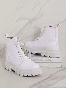 Botines urbanos con plataforma dentada y ajuste de agujetas para un look moderno y audaz  Vintage  Casual - Blanco - Ver 2