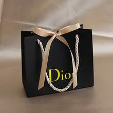 1pc DIY Party Foldable Small Gift Bag, Wedding Candy Box, Minimalist Birthday Paper Gift Bag. Simple Yet Refined, Clean And Elegant Design, High Quality. This Gift Bag Focuses Not Only On The Contents, But Also The Overall Presentation, Bound To Delight The Recipient. - Multicolor - View 8
