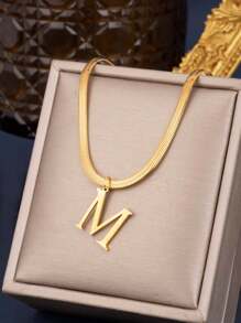 1pc European & American Fashion 26 Letter Pendant Blade Chain Necklace, 18K Gold Plated Stainless Steel, Non-Fading, Suitable For Women Everyday & Holiday Wear