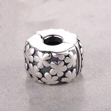 PANDORA 花朵串珠手链 DIY 串珠手链 固定扣 生日礼物 女友礼物 圣诞礼物 母亲节礼物 790533 - 銀色 - 查看 2