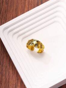 1pc A Half Face Ring, Retro Sculpture And Fashion Ring, Suitable For Commemorative Gifts, Holidays Gifts For Friends