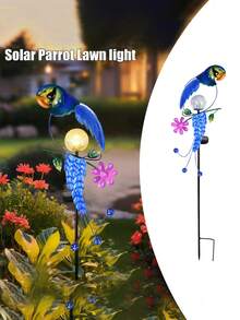 Solar Parrot Garden Lawn Lights, Outdoor Decorative Small Statue Stakes Suitable For Courtyards, Lawns, Gardens, And Pathways.