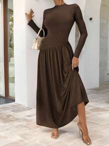 Vestido ajustado de estilo elegante y casual para ir al trabajo, con cuello redondo pequeño, manga larga, cintura plisada y falda en línea A