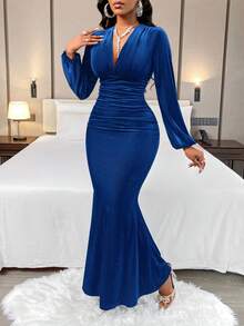 AIJ Amarilo 女士秋冬优雅华丽纯色纹理面料天鹅绒 V 领褶皱美人鱼连衣裙，适合派对和鸡尾酒会、圣诞派对、情人节 - 藍色 - 查看 2
