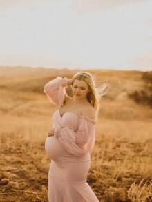 JustVH 孕妇V领露肩鱼尾网纱泡泡袖长裙，适合拍照和婴儿派对 - 米色 - 查看 6