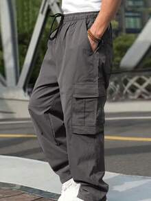 Pantalón casual de hombre estilo Y2K, pierna recta holgada con múltiples bolsillos, cintura con cordón y bolsillos con solapa a ambos lados - Gris - Ver 3