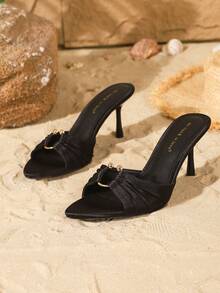 On feet& in love Dép cao gót hở mũi kim loại khóa tròn satin xếp ly thời trang thu đông cho nữ, thích hợp mặc váy mùa hè, thanh lịch - màu đen - Xem 7