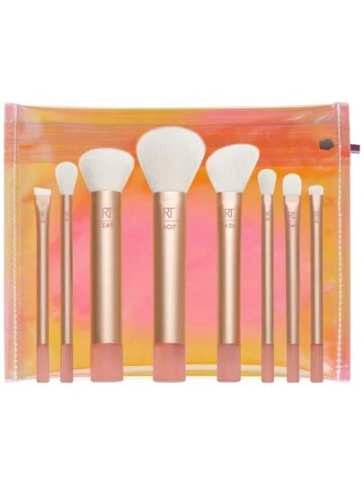  Real Techniques 9 Pieces The Wanderer Makeup Brush Set, For Liquid, Cream, & Powder Eyeshadow, Foundation, Concealer, Blush, & Contour, Travel-Size Brushes, Stocking Stuffer, Brush Set, Makeup Brush Kit, Make Up Brush Set, Make Up Set Complete, Makeup Brush Set, Complete Makeup Kit, Brush Kit, Brushes Makeup Set, Makeup Gift Set, Set, Giveaways, Professional Makeup Brushes, Complete Makeup Set