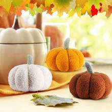 Almohada de peluche 3D con diseño de calabaza esponjosa - Animal de peluche realista de poliéster con 6 colores vibrantes (rojo, amarillo, verde, naranja, rosa, blanco) para decoración de Halloween, decoración del hogar, regalos de fiesta de cumpleaños y accesorios acogedores para el hogar, decoraciones de calabaza, decoración festiva, superficie texturizada