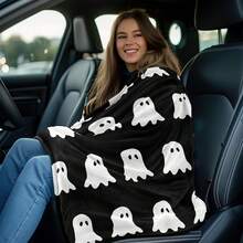 1pc Glow-In-The-Dark Ghost Pattern Flannel Blanket. Made Of High-Quality Flannel Fabric, Soft And Skin-Friendly, More Suitable For Young People. It Is Warm And Comfortable, Suitable For Sofa, Bedroom And Travel, And Is An Excellent Gift For Friends And Classmates. - Multicolor - View 6