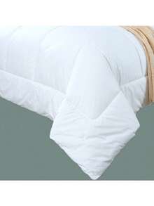 白色被子可机洗，超柔软，适合家庭、酒店、宾馆使用，单人床和双人床尺寸丝棉填充被子，防水