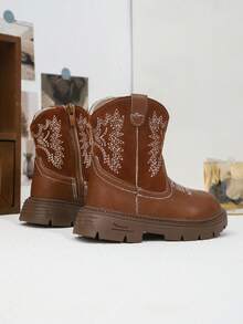 1 双婴儿/幼儿/儿童刺绣西式舒适轻便平底靴，适合日常穿着和户外，秋冬季 - 棕色 - 查看 5