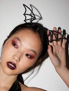 1pc New Halloween Party Headband, Funny Devil Horns & Bat Wings Decor, Rhinestone Headpiece, European & American Holiday