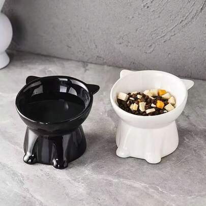 15-Degree Tilted Cute Cartoon Plastic Pet Bowl, Anti-Vomiting, Stable Base, Neck Protection, Suitable For Indoor Cats And Dogs, Dishwasher , Best Gift For Friends And Family