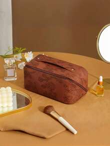 1 pieza Bolsa de cosméticos de PU con relieve de rosa, bolsa de cosméticos de lujo con relieve de caramelo, bolsa de cosméticos casual portátil, bolsa de cosméticos con cremallera de moda, bolsa de almacenamiento de cosméticos para viajes y vacaciones