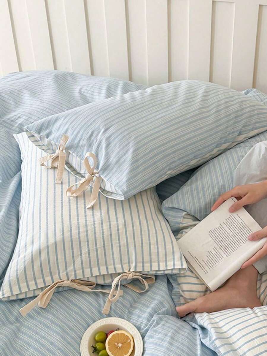 1 Vỏ gối cotton nơ phong cách Hàn Quốc, màu be nhạt/ngà/kaki/hồng thoải mái, họa tiết sọc có nơ, thích hợp cho phòng khách, phòng ngủ, ký túc xá, có thể giặt bằng máy (không bao gồm gối bên trong) - Màu xanh lam - Xem 1