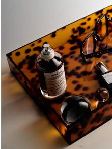 1 Stück Acryl-Tablett, französischer Mode-Schildpatt- und Leoparden-Muster Duftdiffusor-Ständer, luxuriöses Wohnaccessoire, modernes minimalistisches Design, perfekt für einen Herbst-Wohnungsauffrischung, Geschenkidee für Frauen, organisiert Parfümflaschen, Schmuck, Accessoires, hochwertige SEO-Schlüsselwörter, verleiht Eleganz an Schminktisch, Kommode, Badezimmer, Wohnzimmer, Muss-haben für stilvolle Interieurs. - Leopardenmuster - Übersicht 2