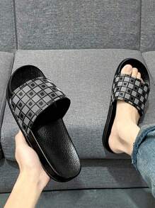 Men's Shoes, Men's Checkered Home Casual Slippers, Breathable And Durable, Suitable For Bathrooms, Beaches, And Home Wear
