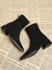 Nuevas botas negras elegantes y minimalistas para otoño 2025, zapatos de tacón bajo grueso con punta puntiaguda, botas de tobillo, botas cortas versátiles y de moda 17573-15 - Negro - Ver 4