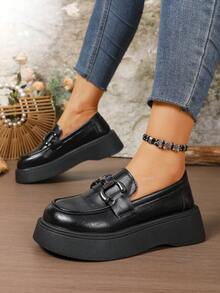 Lässige Mode College-Stil Schnalle Reines Metall Dicke Sohle Damen Ballerinas