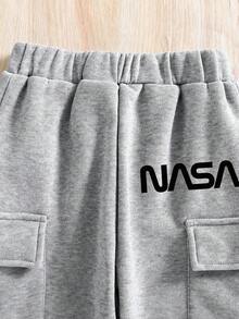 青少年男孩卡通图案印花圆领运动衫和运动裤套装