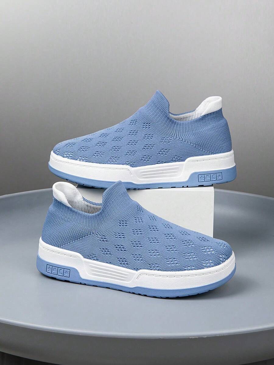 1双儿童运动鞋,透气弹力柔软减震速干轻便防滑耐穿,男女童通用,适合跑步、散步、街头风和校园风穿着。 - 藍色 - 查看 1