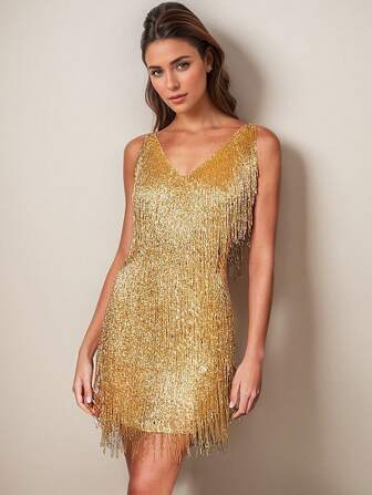 女式无缝 V 领亮片流苏装饰修身短裙，适合派对庆典。