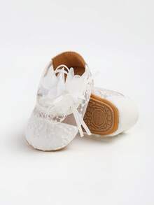 Infant Mary Jane Flats For Girls With Bowknot Anti Skid Sole Infant First Walker Princess Dress Crib Wedding Shoes