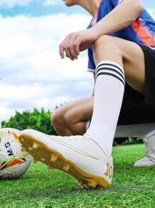 Teenagers' Sports Football Shoes, Campus Student Boys & Girls Football Training Shoes, Football Match Specialized Shoes, Long Studs Anti-Slip, Good Foot Feel, Lightweight & Comfortable Soles, (Some Shoe Uppers May Be Polished)