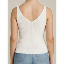 Regata Feminina Canelada Decote V Tricot Moda Tricô de malha